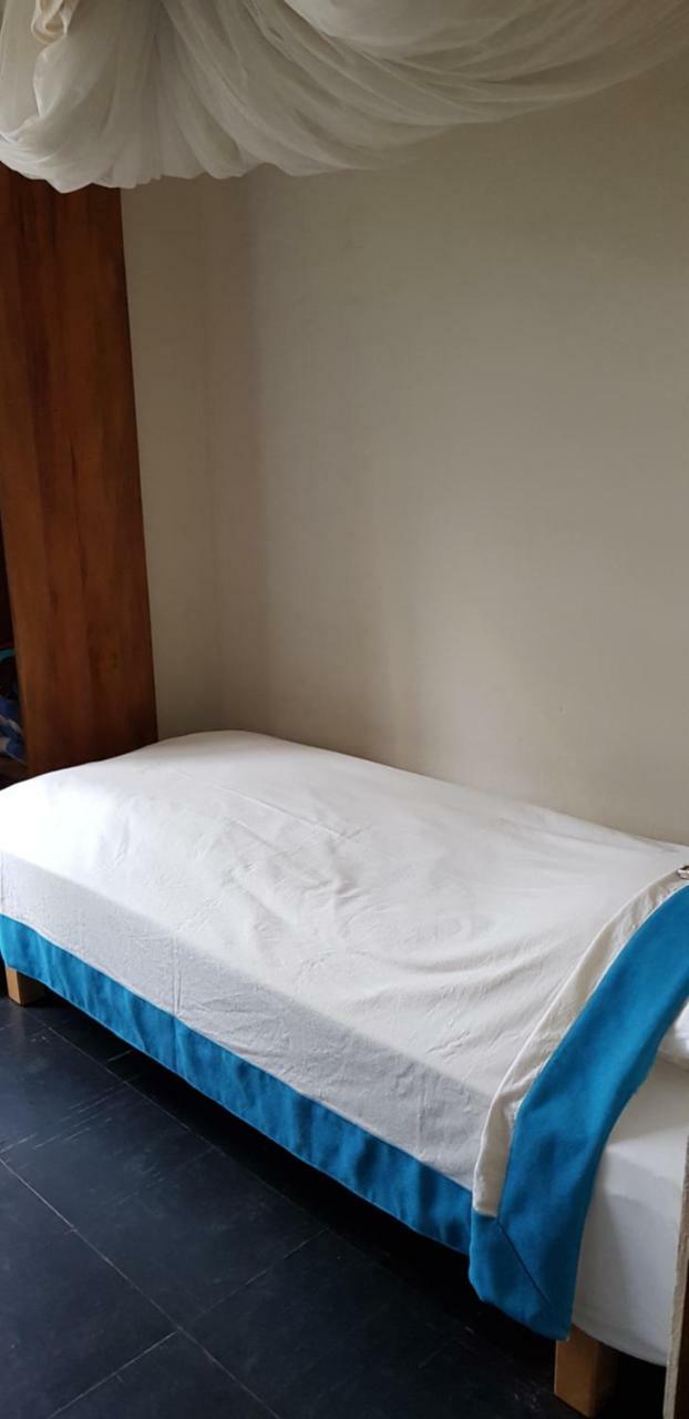 Lovasoa 4C Hotel Antsirabe Buitenkant foto