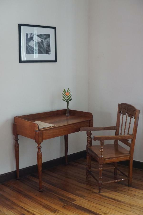 Lovasoa 4C Hotel Antsirabe Buitenkant foto